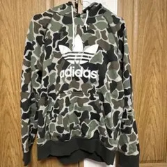 アディダス パーカー 迷彩 Lサイズ