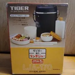 Item thumbnail for item 5aed6261-3127-494f-8e4d-6920b93b57f1