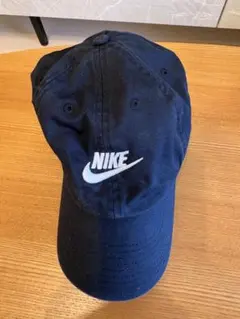 NIKE ベースボールキャップ ネイビー S/Mサイズのサムネイル