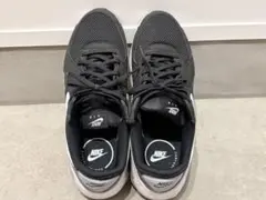 NIKE AIR MAX スニーカー ブラック ホワイトのサムネイル