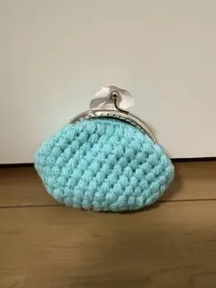 ハンドメイド　編み物 がま口小物入れ