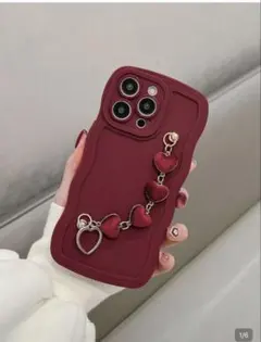 スマホケース　iPhone15 赤　ワインレッド
