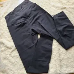 Item thumbnail for item 3bb055e7-7f48-4e84-99dc-e3155594fbc5