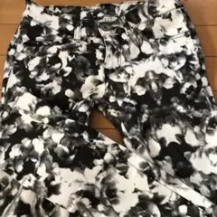 最終お値下げ　アンドバイピンキーアンドダイアン　スキニー