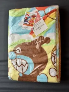 未使用 アンパンマン ブランケット 約70×100cm ひざ掛け