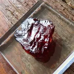 激レア 母岩付き ダイアスポア 結晶 原石 鉱物 鉱物標本 天然石 - メルカリ