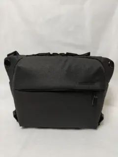 Peak Design Everyday Sling 3L ブラック