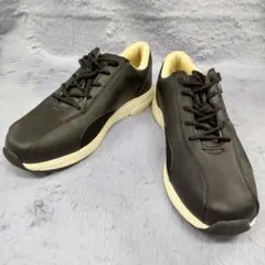 【美品】ロイヤルコンフォート　軽量ウォーキングシューズ　ブラック