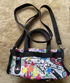 新品 LOVERS HOUSE エナメル質 カバン 折り畳み財布 - メルカリ