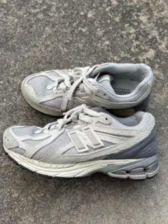 Item thumbnail for item 5e78e3b5-0157-4870-8d68-1fd87a04fb9a