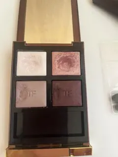 TOM FORD アイカラークォード 33 ローズプリズム - メルカリ