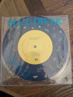 YOGEE NEW WAVES BLUE DIVER 7inch vinyl