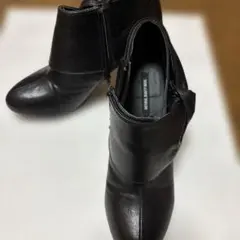 NATURAL BEAUTY BASIC ショートブーティ 黒24.5cmのサムネイル