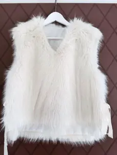 美品 birthdaybash サイドリボンファージレ ベスト