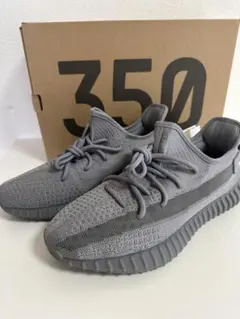 【新品未使用】アディダスYEEZY BOOST 350 V2 27㎝