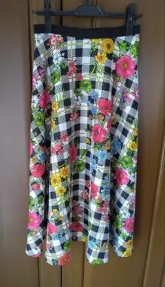 ルルウィルビー　スカート