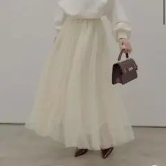 【タグ付き新品】チュールストライプボリュームスカート