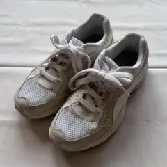 【美品】PUMA プーマ MILENIO ミレニオ　24.0cmのサムネイル