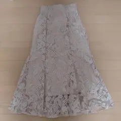 dazzlin花柄刺繍 ベージュ レース ロングスカートSサイズほぼ未使用品