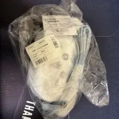 公*o様 シナモン　ポシェット　ハチワレ