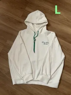フード付きパーカー Lサイズ