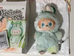 【正規品未開封】ラブブ　巾着　ポーチ　LABUBU porch 2点 正規品 ラブブ 巾着 グレー ポーチ LABUBU POPMART porch - メルカリ
