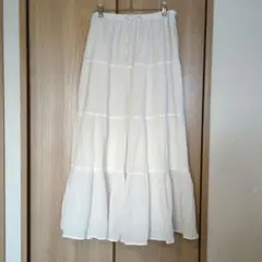 GU ティアード　フレアスカート ホワイト Мサイズ