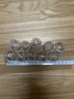 プラスチック製カプセル 10個セット　ガシャポン　小さめ