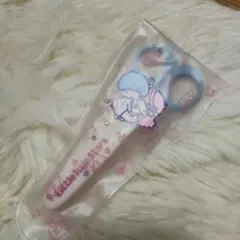 Item thumbnail for item 45279720-878d-4749-8d3c-21f7ec92588e