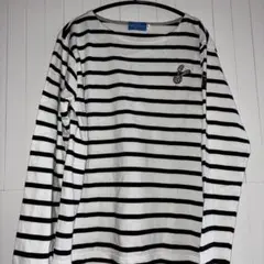 東京ディズニーリゾート オズワルド白黒ボーダー長袖カットソー Lサイズ