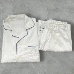 Item thumbnail for item 1ff7bb28-3637-4ee1-97be-33ea6f94ec92