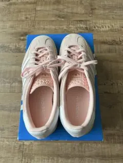 adidas Gazelle Indoor W ピンク