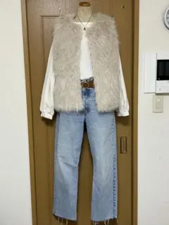 未使用　フェイクファー素材のノーカラーベスト　ウォッシャブル♪