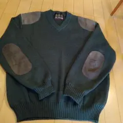 Barbour ダークグリーン Vネックセーターのサムネイル
