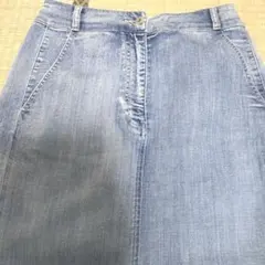 Item thumbnail for item ab018b45-8a49-47be-870d-05fae7529442