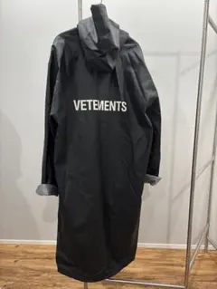 2026年最新】VETEMENTS メンズ レインコートの人気アイテム - メルカリ