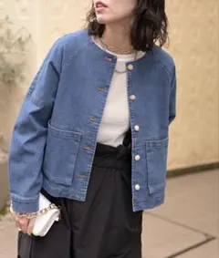 ＆HALF▪️ライトオンス　デザインボタンノーカラーデニムジャケット▪️ブルー▪️Ｍ