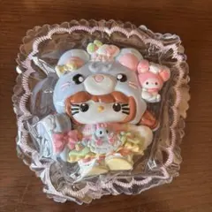 最終値下　ハローキティ　スクイーズ