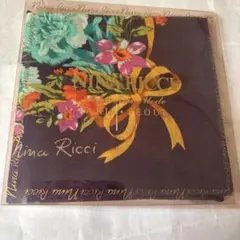 Nina Ricci 花柄　ハンカチ