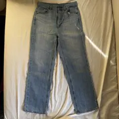 GU ライトブルー ストレートデニム