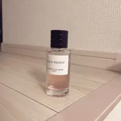 り*ん様 ディオール ホーリーピオニー オードゥパルファン 40ml 香水