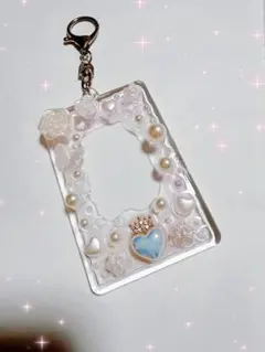 白色のチェキ硬貨ケース