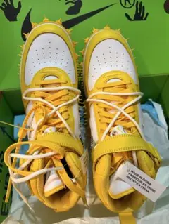 NIKE Off-White Air Force 1 Mid SP オフホワイトのサムネイル