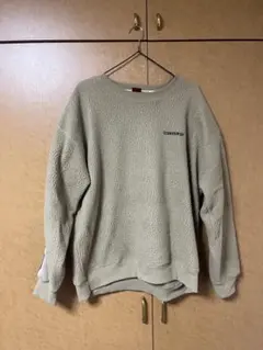 ベージュ スウェット