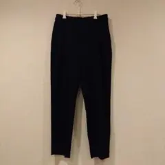 theory luxeタックテーパードパンツ（黒）