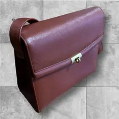 Item thumbnail for item 19f6a749-2040-4caf-a756-f8752651322f