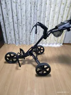 Clicgear Model 4 ゴルフカートのサムネイル