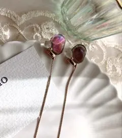 『No29』マグネットカラーとロングチェーンピアス　揺れる　ハンドメイドレジン