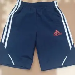 adidas キッズ120cmネイビー ハーフパンツ