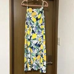 H&M イエローレモンプリントキャミワンピースのサムネイル